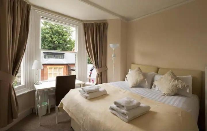 Stay With The Reach Cambridge Экстерьер фото